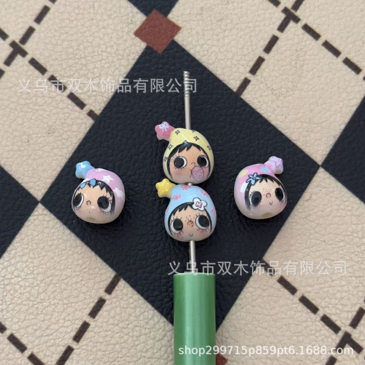 10개 프린트된 릴리프 별 모양 모자 유유 아바타 비즈 - Phone Accessories Chain 리뷰 및 가격