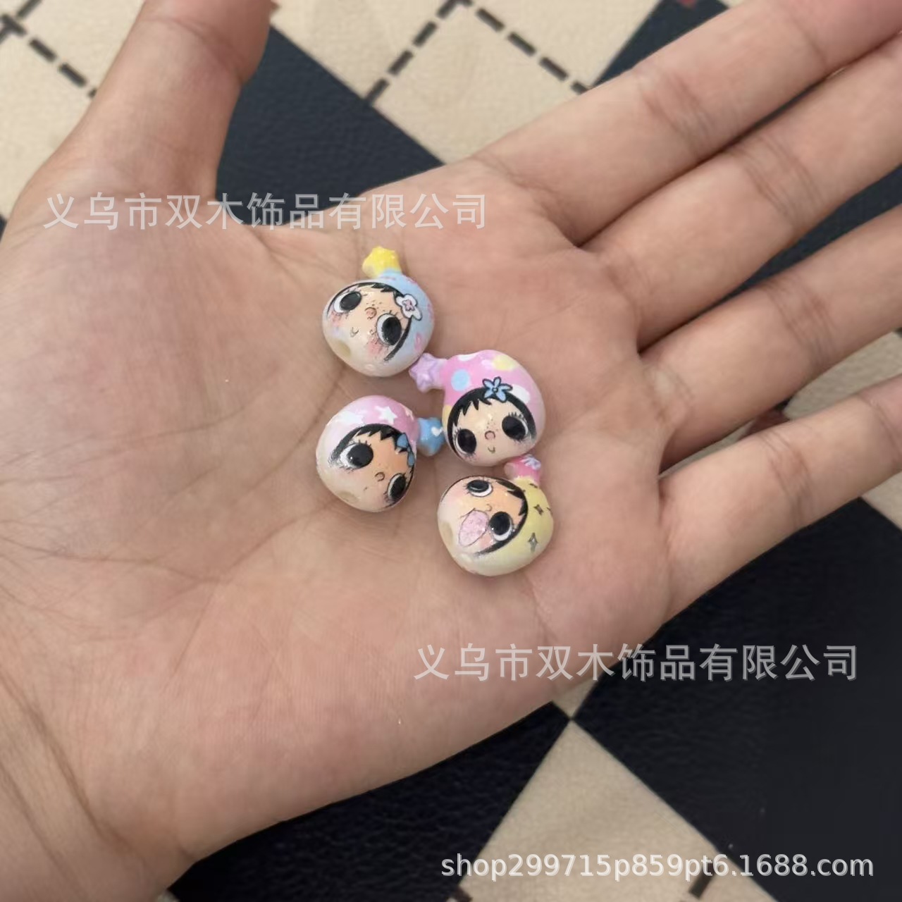 10개 프린트된 릴리프 별 모양 모자 유유 아바타 비즈 - Phone Accessories Chain 리뷰 및 가격
