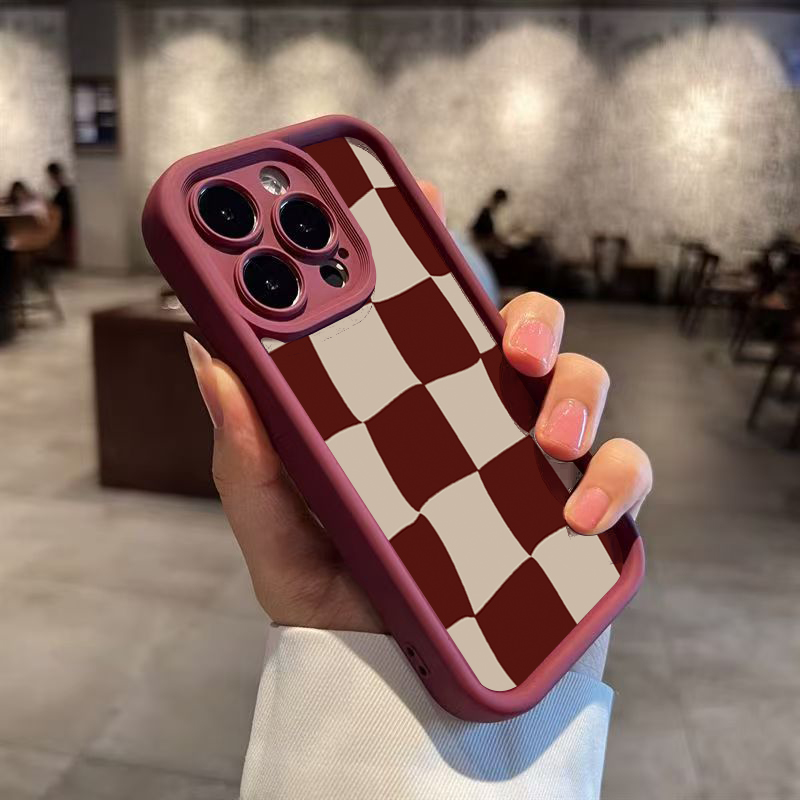 와인 레드 변형 그리드 패턴 폰 케이스 (아이폰 17  - Phone Accessories Red 리뷰 및 가격